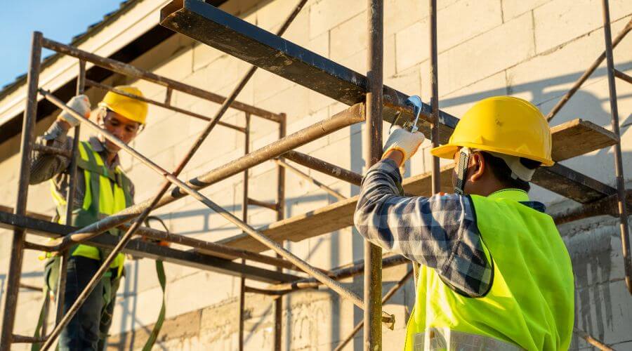 Gutter Repair and Sealing in Chadwick, IL